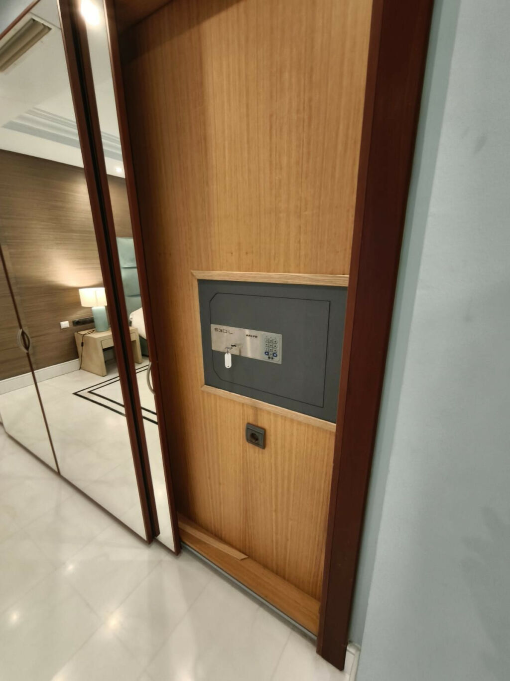 Ground Floor Apartment Puerto Banús Málaga - image 15