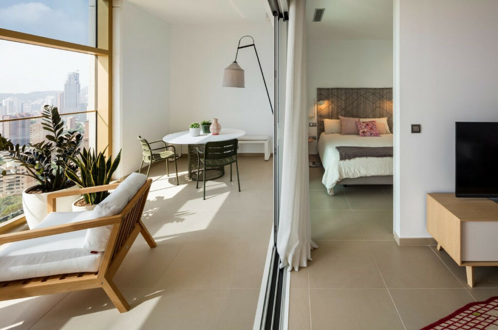 Middle Floor Apartment Benidorm Alicante - image 15