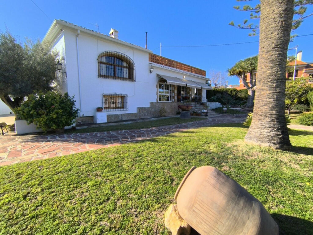 Detached Villa Javea Alicante - image 15