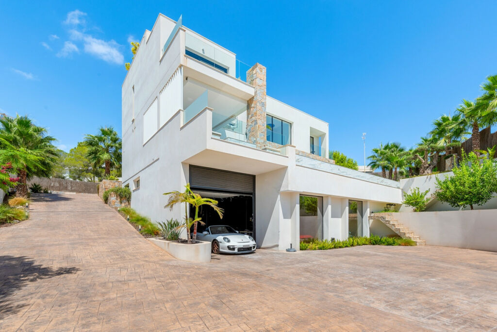 Detached Villa Las Colinas Golf Alicante - image 16