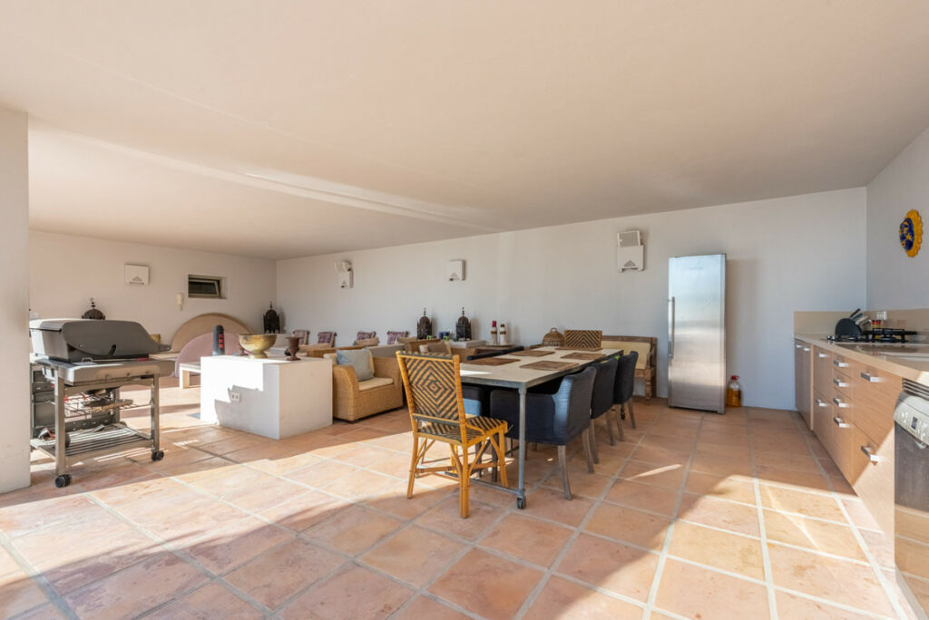 Detached Villa Sotogrande Cádiz - image 16