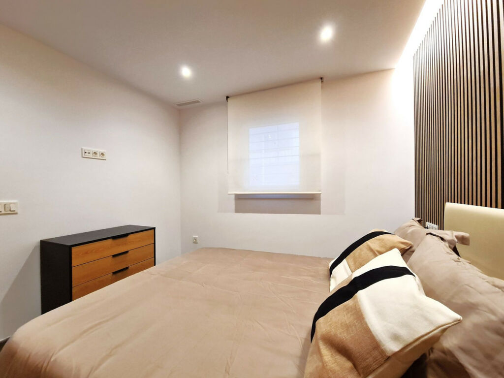 Middle Floor Apartment Estepona Málaga - image 20