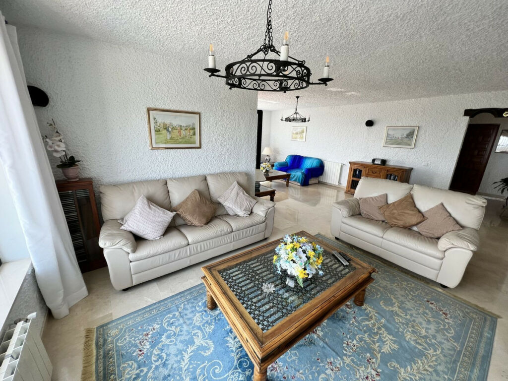Detached Villa Mijas Málaga - image 9