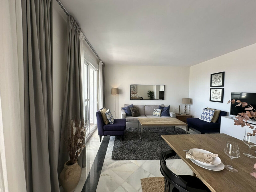 Penthouse Duplex Nueva Andalucía Málaga - image 16