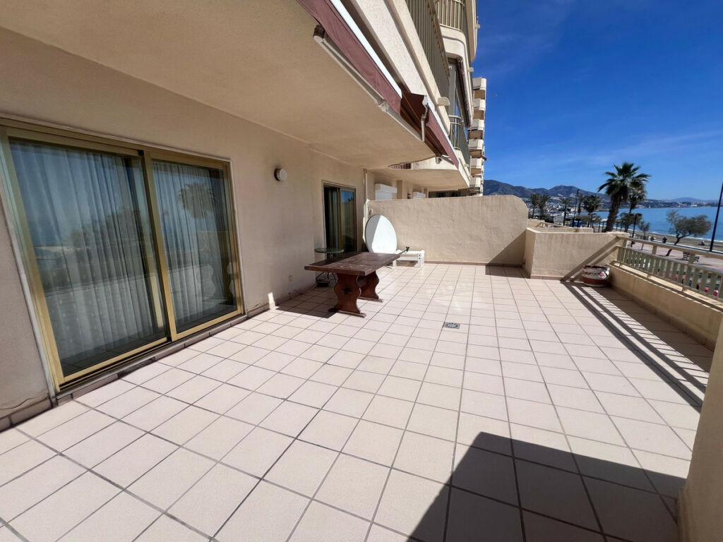 Middle Floor Apartment Fuengirola Málaga - image 16