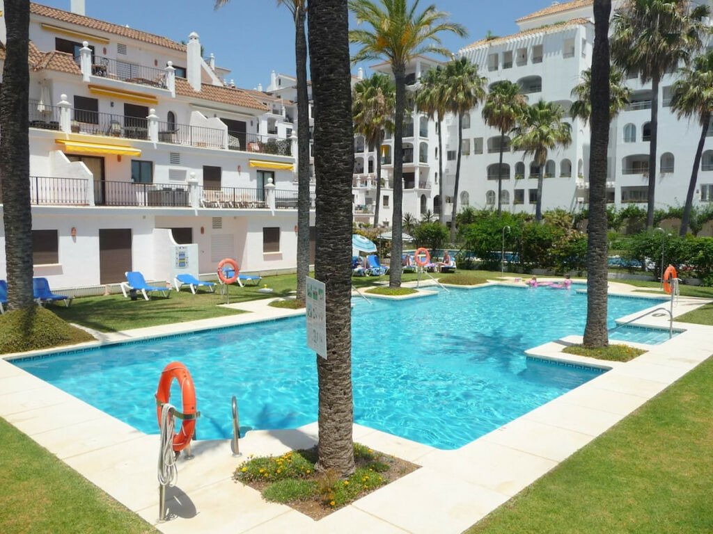 Duplex La Duquesa Málaga - image 16