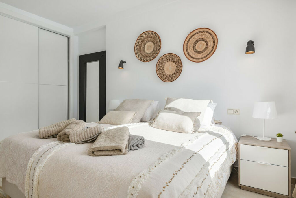 Top Floor Apartment Fuengirola Málaga - image 16