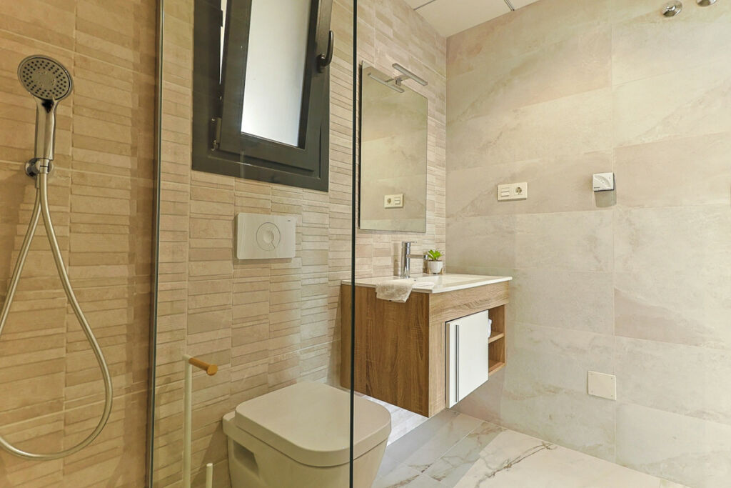 Ground Floor Apartment Los Altos Alicante - image 18