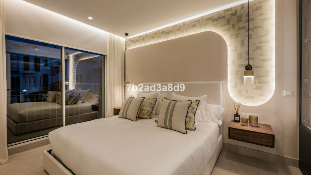 Middle Floor Apartment Los Monteros Málaga - image 16