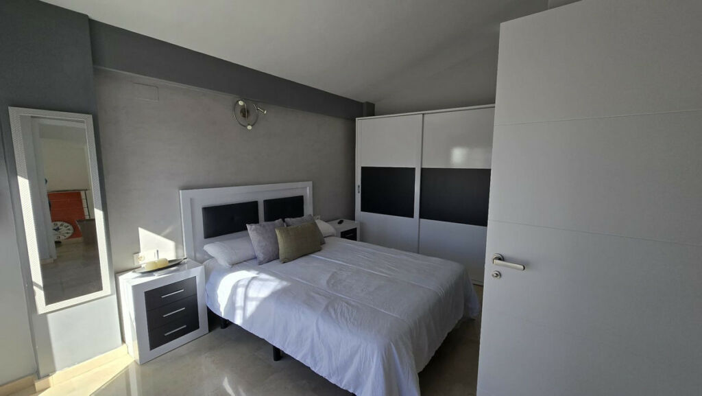 Detached Villa Polop Alicante - image 16