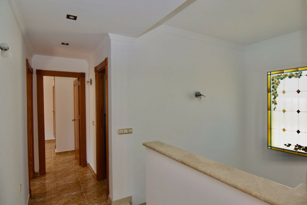 Detached Villa Alhaurín de la Torre Málaga - image 16