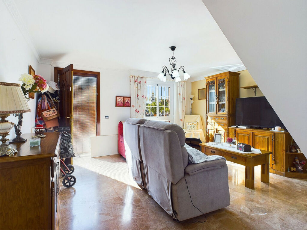 Townhouse Estepona Málaga - image 16