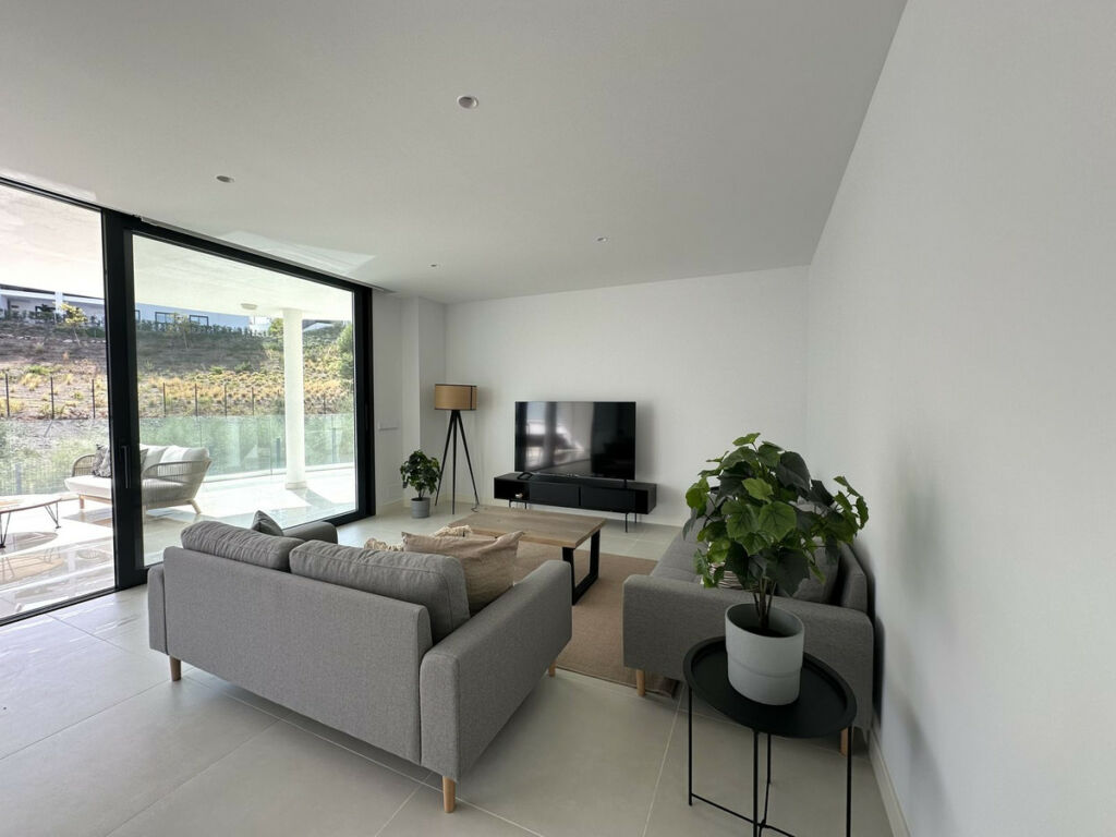 Ground Floor Apartment Fuengirola Málaga - image 16