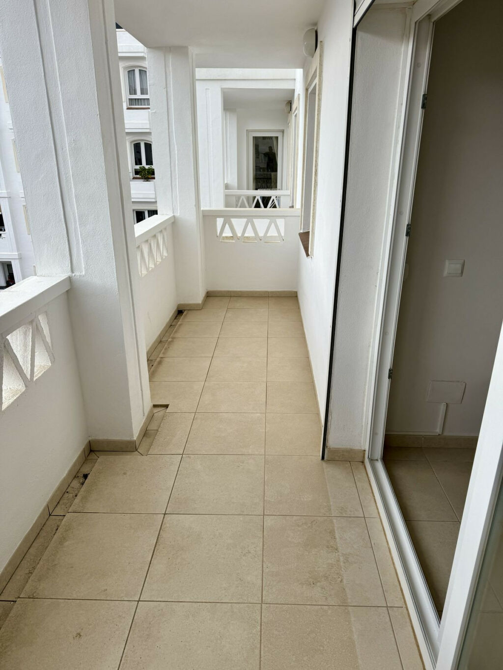 Middle Floor Apartment La Campana Málaga - image 16