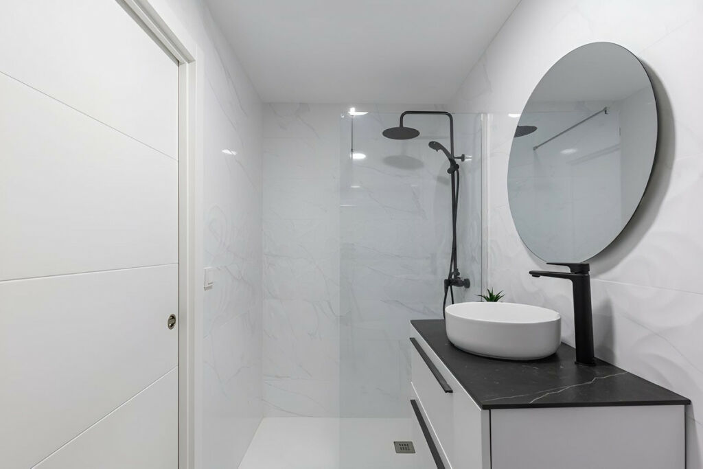 Middle Floor Apartment Torrevieja Alicante - image 16