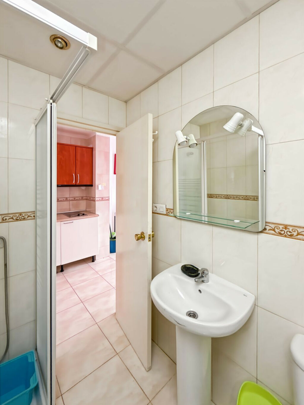 Middle Floor Studio El Calvario Málaga - image 16