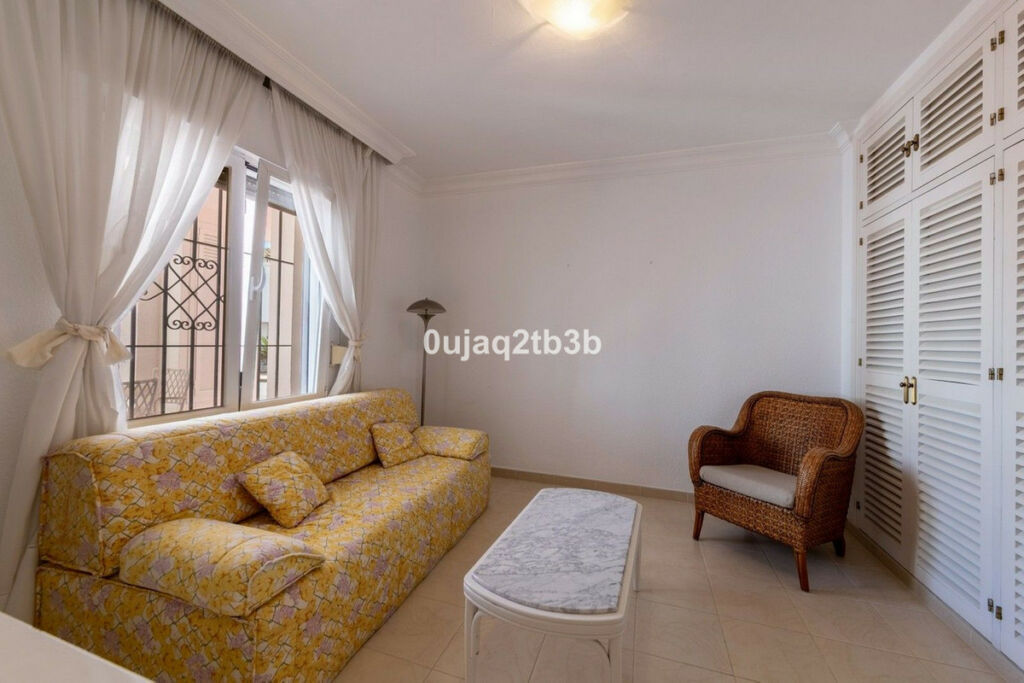 Ground Floor Apartment Nueva Andalucía Málaga - image 19