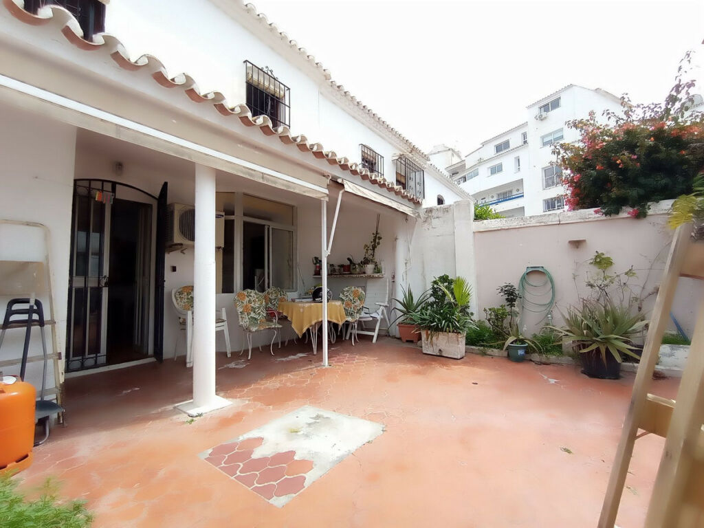 Semi-Detached House Fuengirola Málaga - image 16