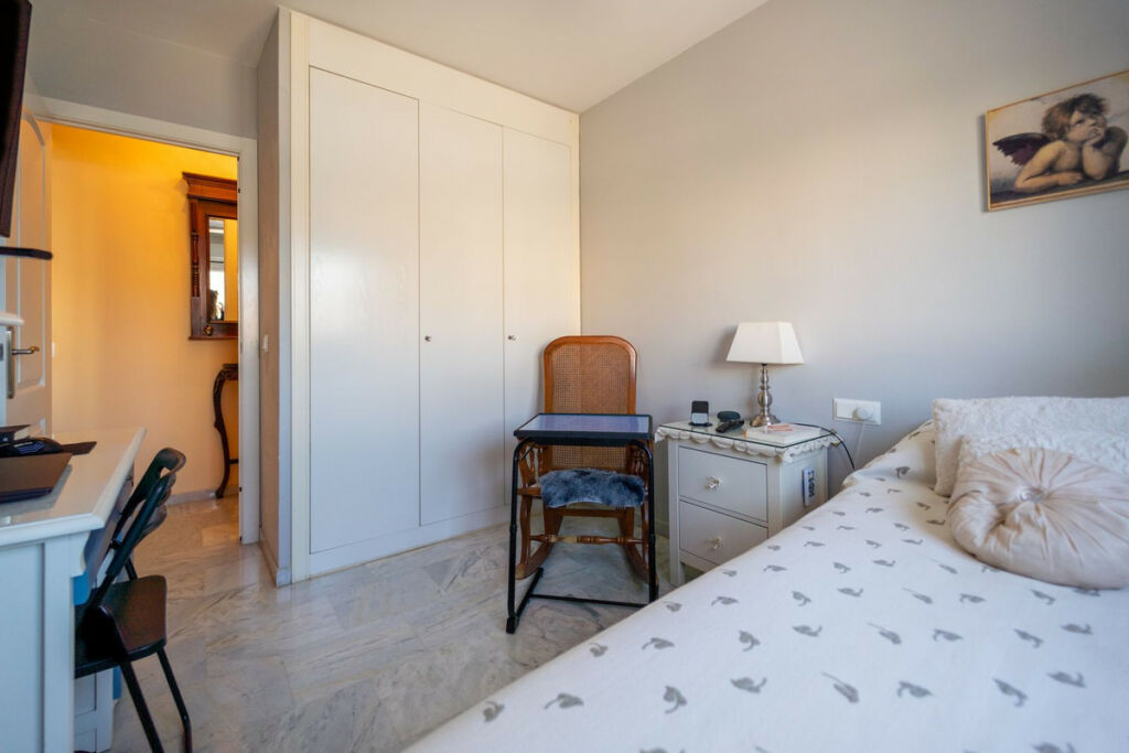 Middle Floor Apartment Málaga Málaga - image 17