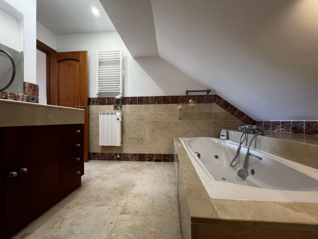 Penthouse Duplex La Cala Hills Málaga - image 17