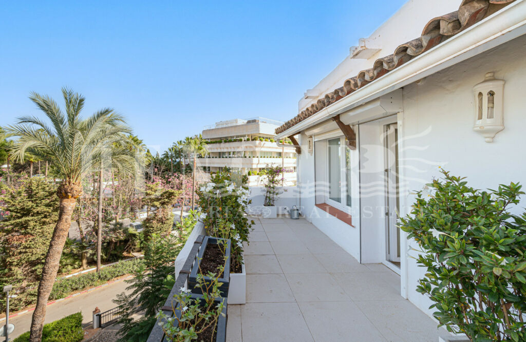 Penthouse The Golden Mile Málaga - image 17