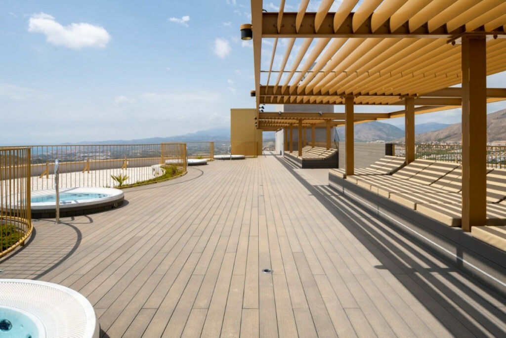 Middle Floor Apartment Benidorm Alicante - image 17