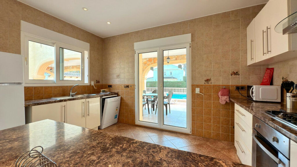Bungalow Calpe Alicante - image 17
