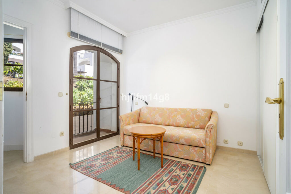 Penthouse Los Arqueros Málaga - image 17