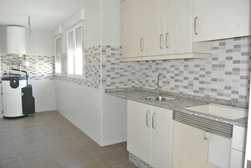 Middle Floor Apartment Villena Alicante - image 17