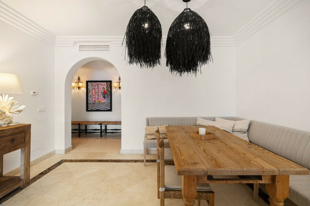 Ground Floor Apartment Puerto Banús Málaga - image 17