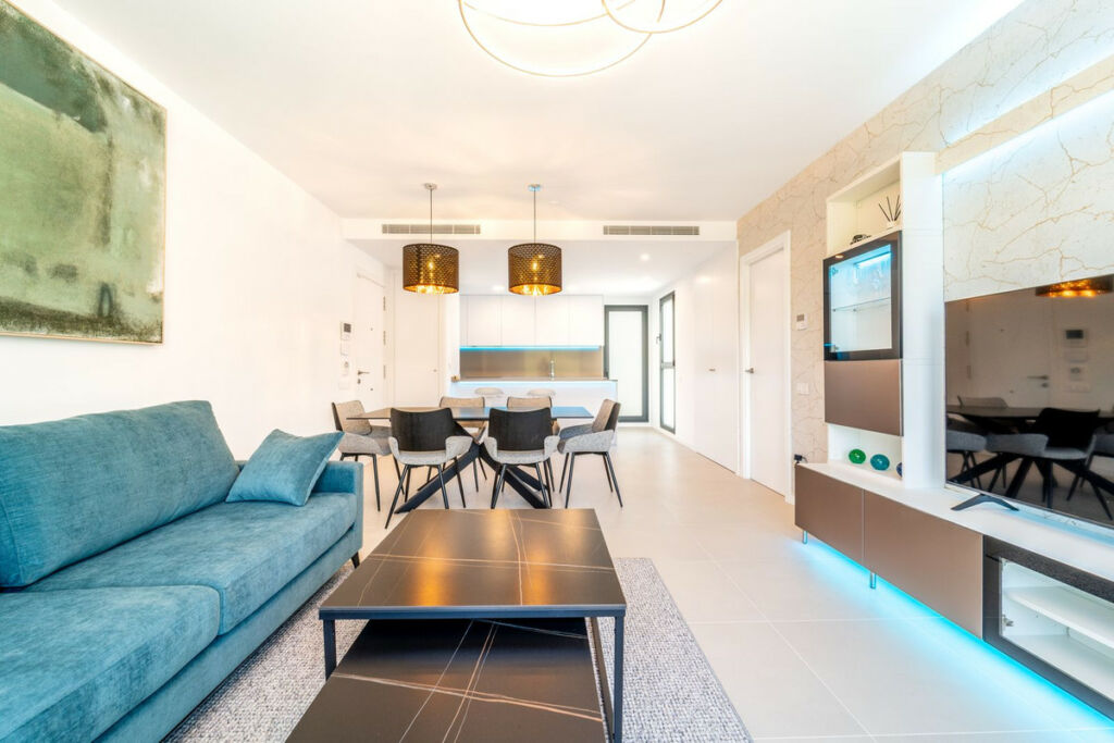 Middle Floor Apartment Fuengirola Málaga - image 17