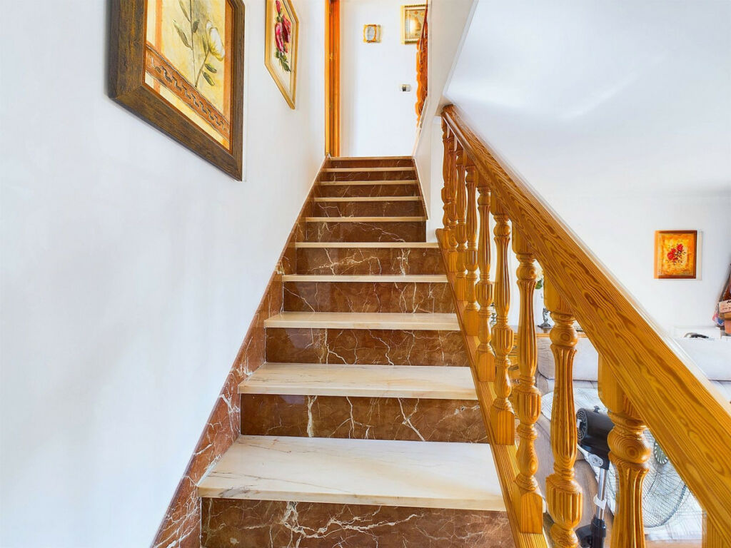 Townhouse Estepona Málaga - image 17