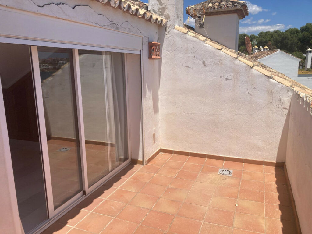 Townhouse Estepona Málaga - image 17