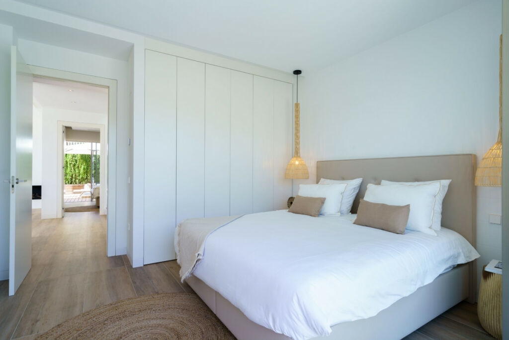 Detached Villa Las Colinas Golf Alicante - image 17