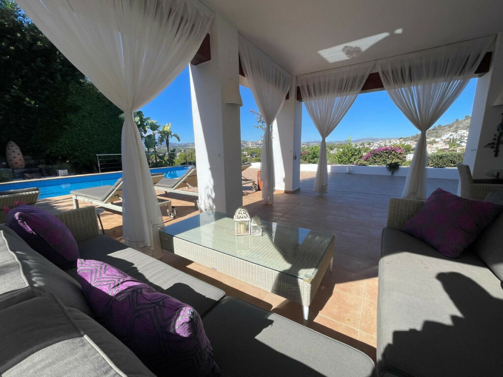 Detached Villa El Portet Alicante - image 17