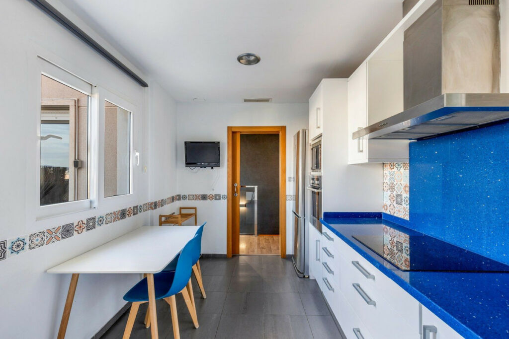 Penthouse Duplex Elche Alicante - image 17