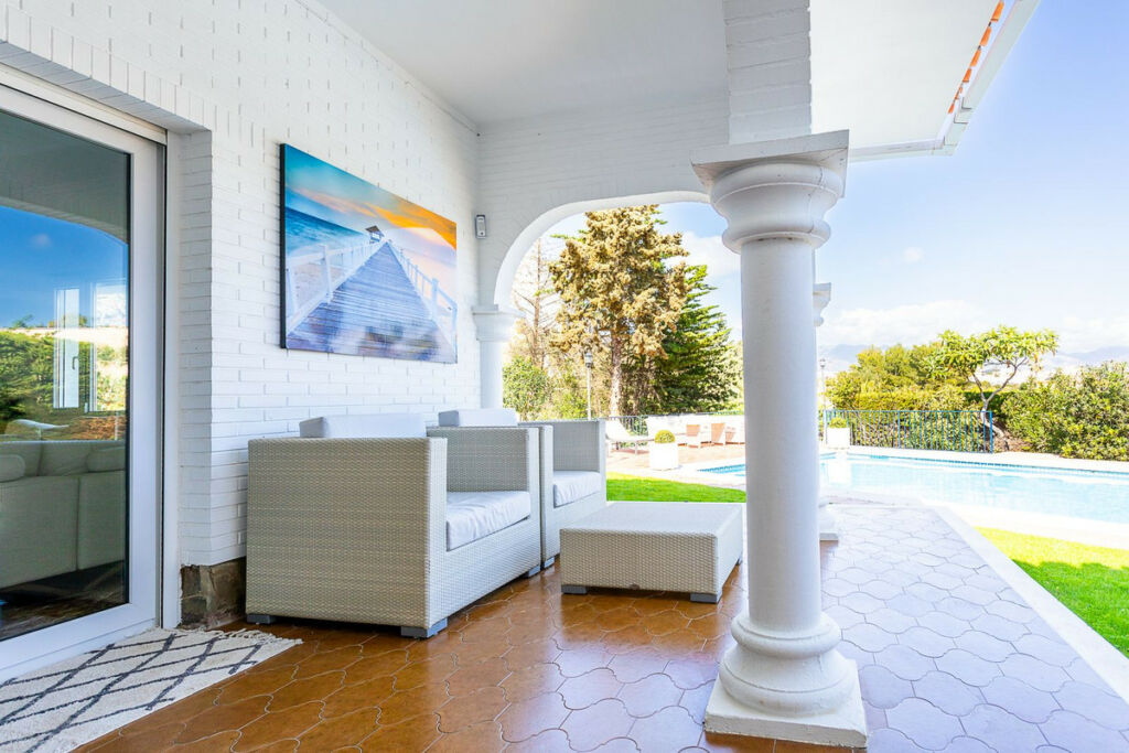 Detached Villa Torrenueva Málaga - image 17