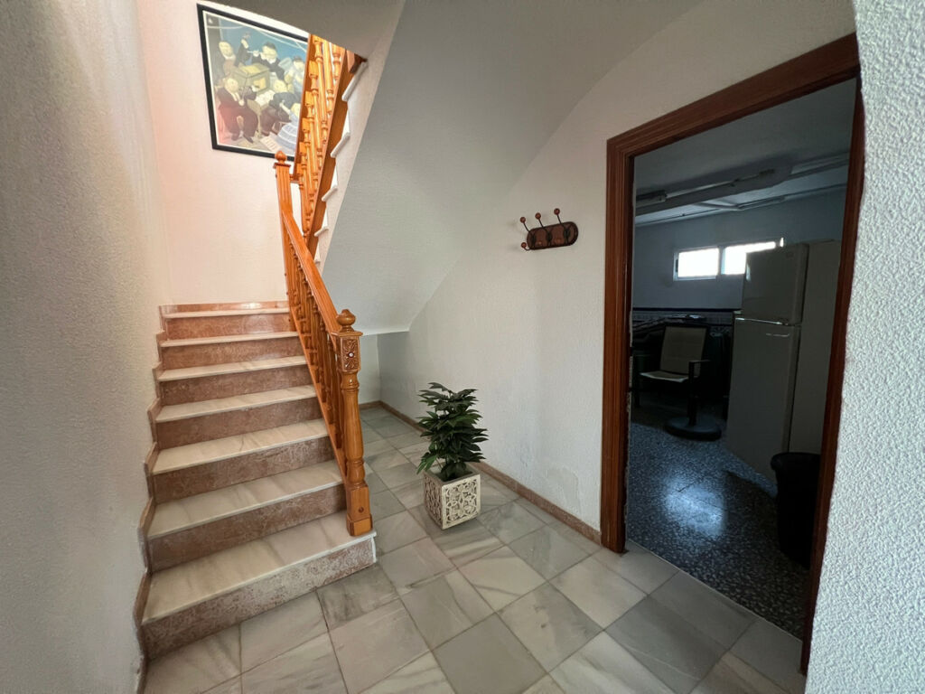 Detached Villa Guardamar del Segura Alicante - image 17