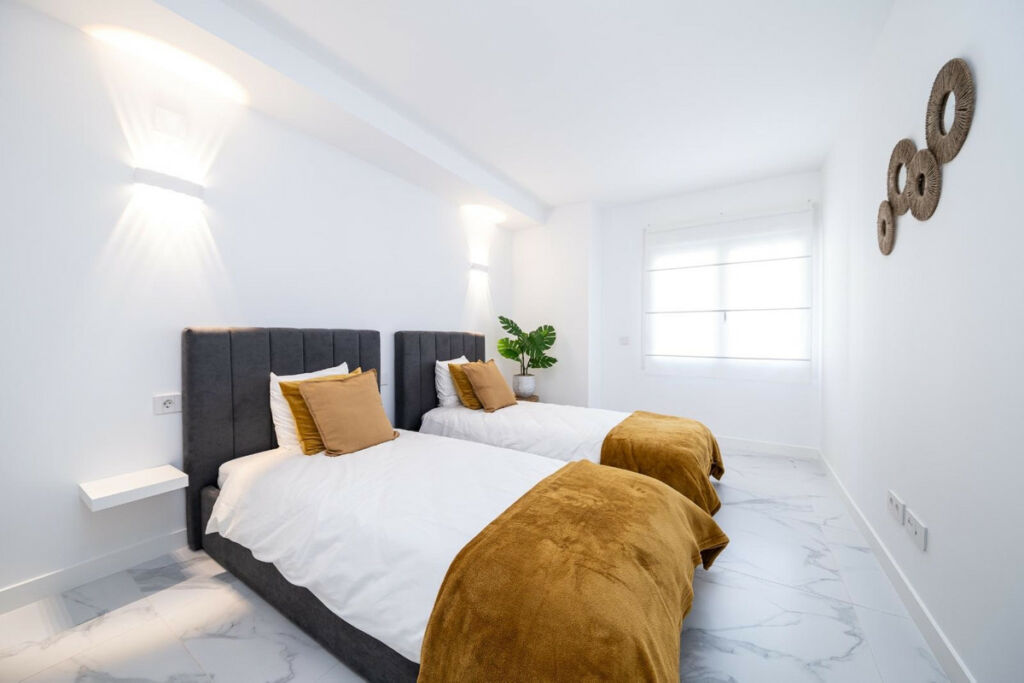 Ground Floor Apartment Punta Prima Alicante - image 13