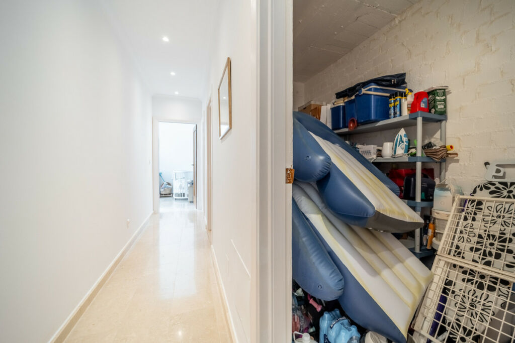 Detached Villa Istán Málaga - image 18