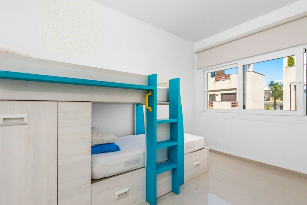 Detached Villa Ciudad Quesada Alicante - image 18
