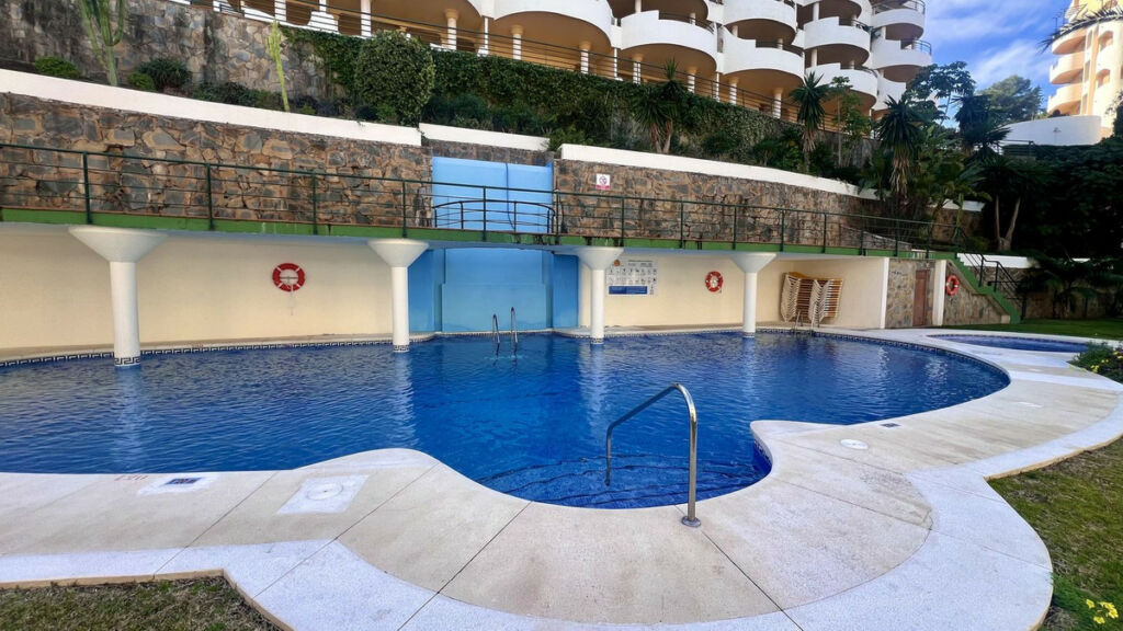 Duplex Nueva Andalucía Málaga - image 18