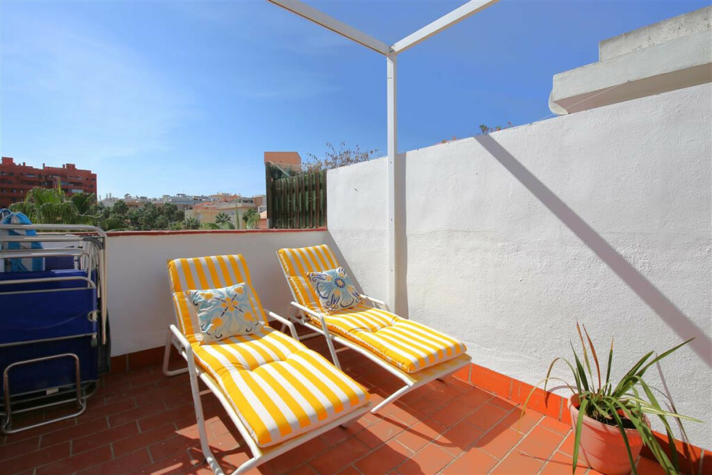 Penthouse Estepona Málaga - image 18
