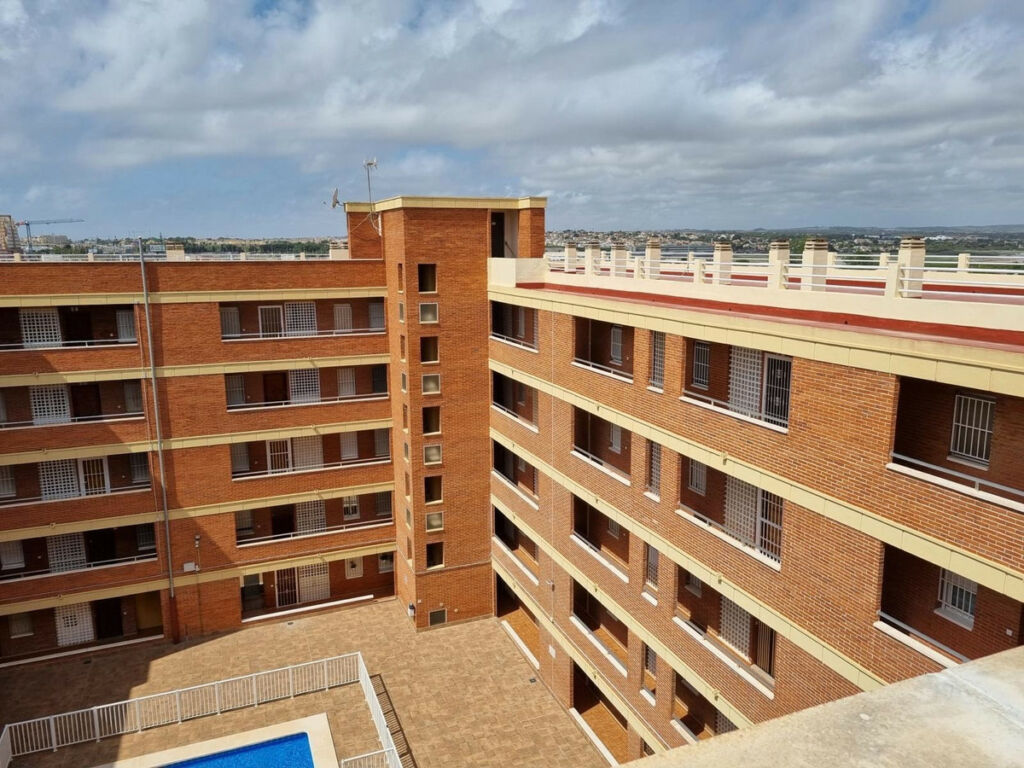 Penthouse Torrevieja Alicante - image 18