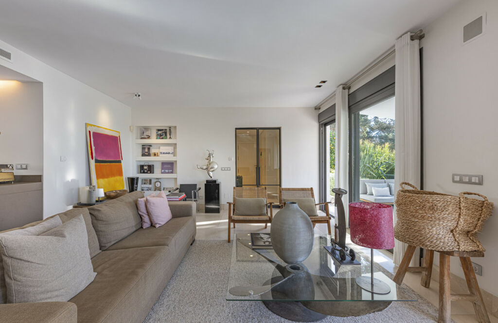 Detached Villa Marbesa Málaga - image 18
