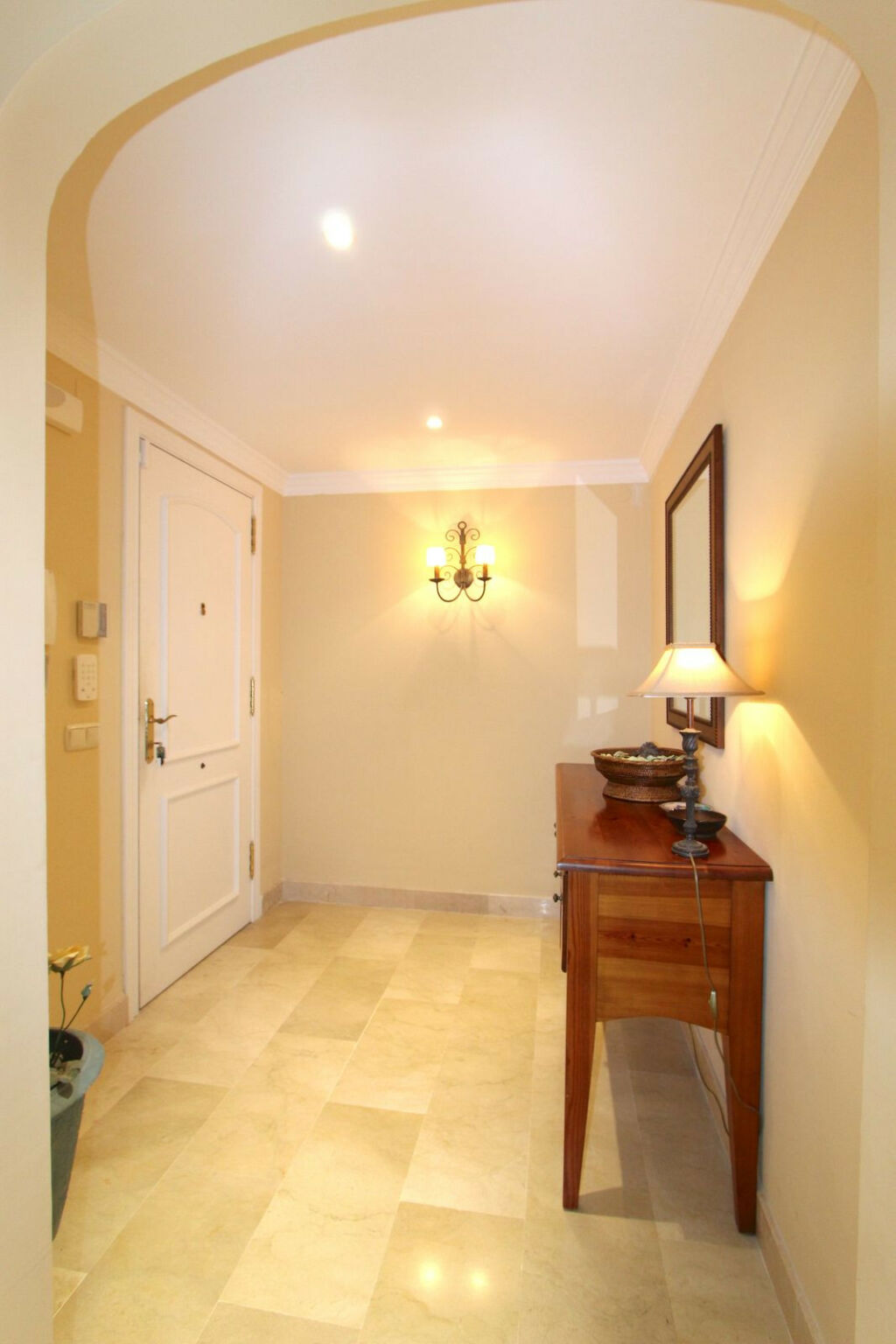 Middle Floor Apartment Elviria Málaga - image 18