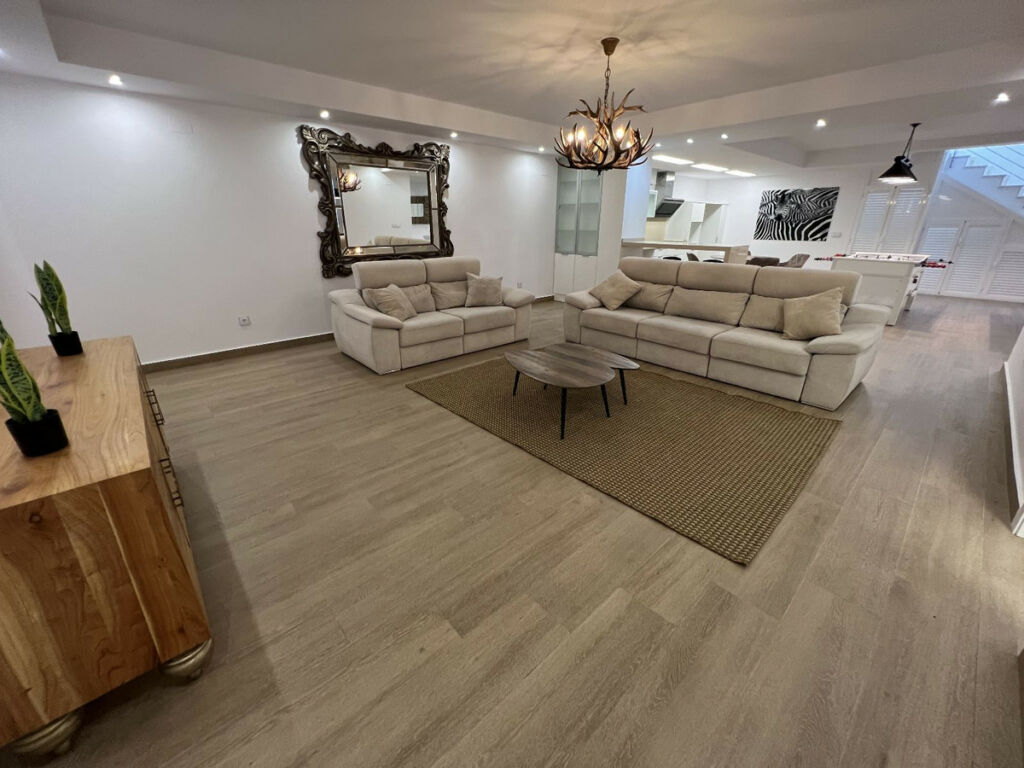 Detached Villa San Miguel de Salinas Alicante - image 18