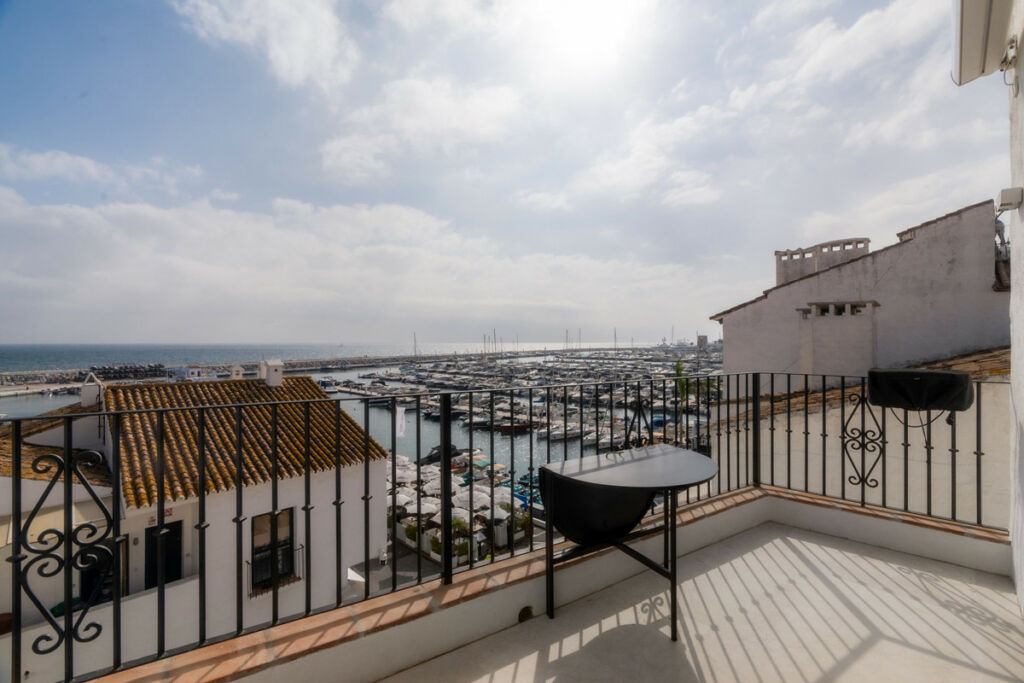 Penthouse Puerto Banús Málaga - image 18