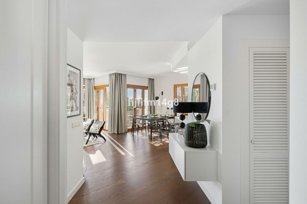 Penthouse Duplex Nueva Andalucía Málaga - image 18