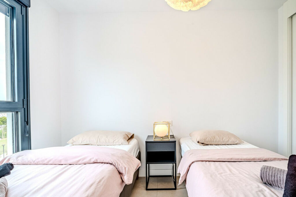 Penthouse Estepona Málaga - image 18